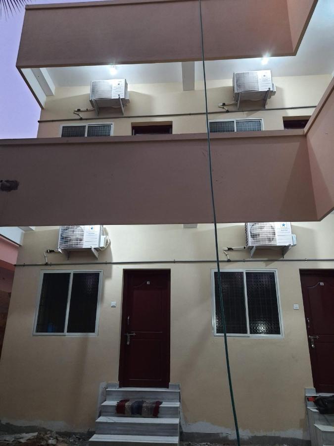 Raghavi Tourist Home Kanyakumari Exterior photo
