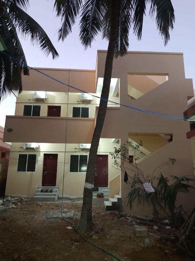 Raghavi Tourist Home Kanyakumari Exterior photo